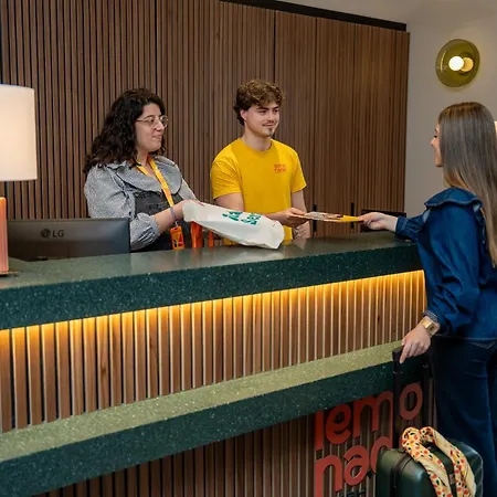 Lemonade 3*
