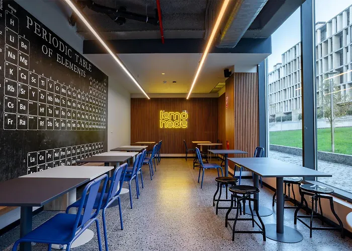 Lemonade サンティアゴ・デ・コンポステーラ