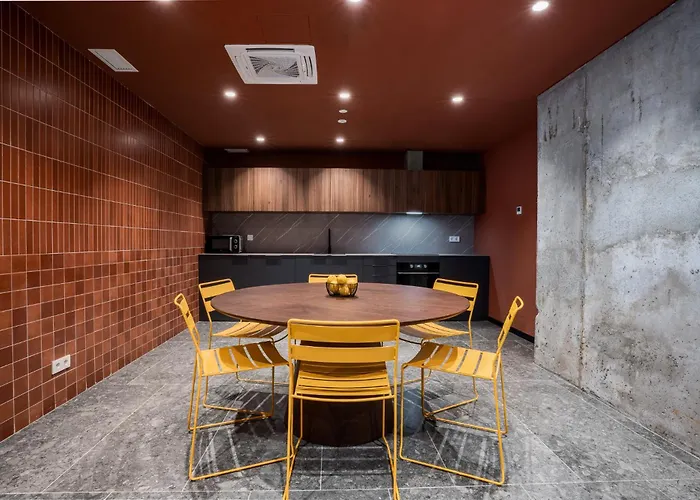 Lemonade ホテル サンティアゴ・デ・コンポステーラ